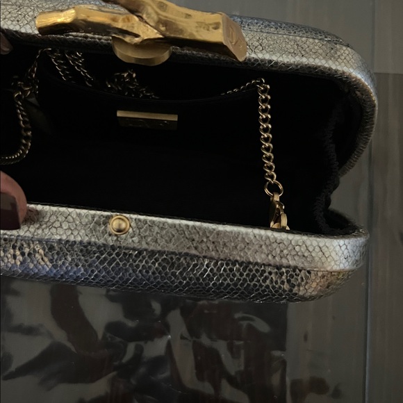 Diane Von Furstenberg Lytton Small Silver Leather Clutch - Picture 16 of 17